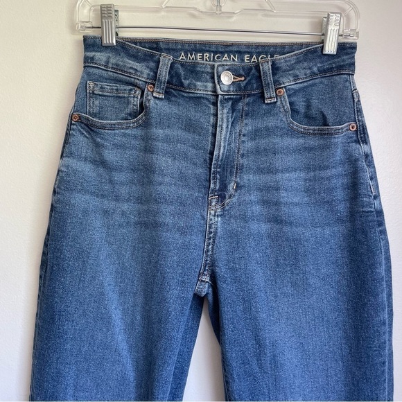 American Eagle Mom Jean size 2 solid blue no rips high rise solid basic denim - Picture 4 of 11